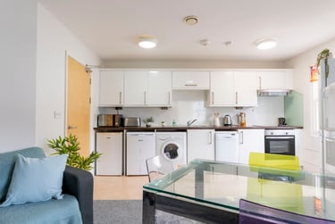 5 bed flat, The Tannery, St James, Exeter, EX46QA - Image 6