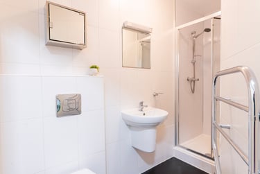 5 bed flat, The Tannery, St James, Exeter, EX46QA - Image 10