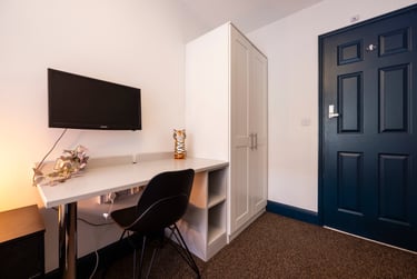 4 bed house, Flat 2, Shoe &amp; Boot Factory, Highfields, Leicester, LE27AE - Image 10