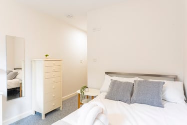 5 bed flat, The Tannery, St James, Exeter, EX46QA - Image 12