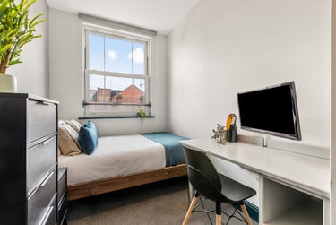 4 bed house, Flat 18, Shoe &amp; Boot Factory, Highfields, Leicester, LE27AE - Image 3