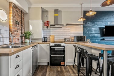 4 bed house, Flat 18, Shoe &amp; Boot Factory, Highfields, Leicester, LE27AE - Image 5