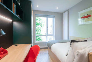 Bronze Plus Deluxe En Suite - Image 1