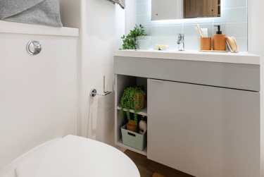 Classic Studio at Alma Place, 16 Library Street, City Centre, Belfast, BT12JD - Image 6