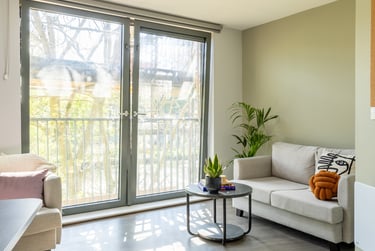 Platinum Two Bed Flat - Image 4