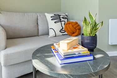 Silver Two Bed Flat - Image 5