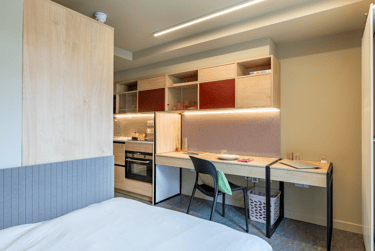 Executive Studio at Potterrow, 16-20 Potterrow, Marchmont, Edinburgh, EH89BL - Image 3