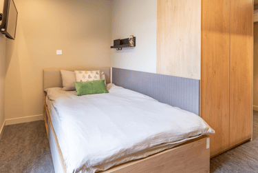 Executive Studio at Potterrow, 16-20 Potterrow, Marchmont, Edinburgh, EH89BL - Image 5