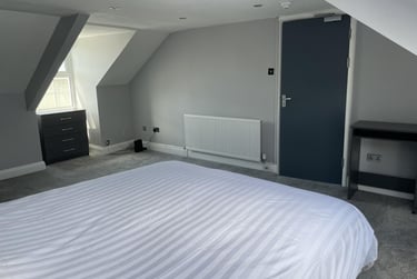 1 bed flat, 13 Hill Park Crescent flat 3 TFF (students), Plymouth, PL48JW - Image 8