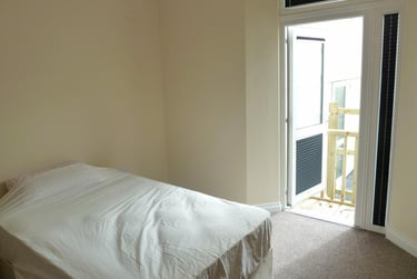 8 bed house, 182 Exeter Street (students), Plymouth, PL40NQ - Image 5