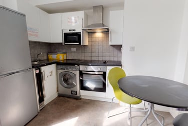 3 bed house, Flat 1 Whitefield House (students), Plymouth, PL48NH - Image 4