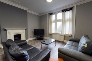 4 bed flat, Flat 4 Whitefield House (students), Plymouth, PL48NH - Image 2