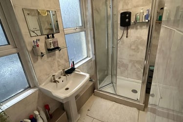 4 bed house, 20 Derry Avenue (students), Plymouth, PL46BH - Image 3