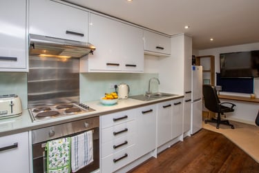 1 bed flat, Studio 4 The Clubhouse (students), Plymouth, PL46LD - Image 1