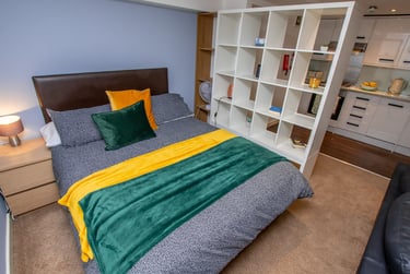 1 bed flat, Studio 4 The Clubhouse (students), Plymouth, PL46LD - Image 3