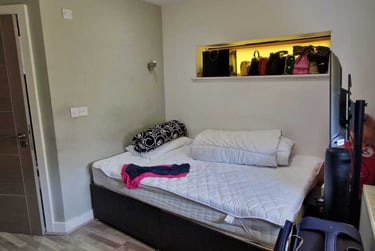 1 bed studio, 5 Marvell Lane Flat 12 (students), Plymouth, PL49BQ - Image 3