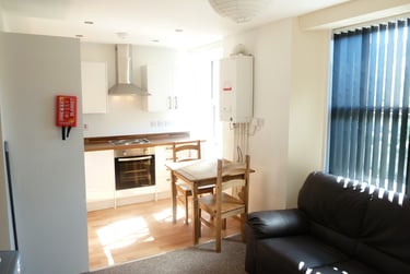 3 bed house, Flat 5, Plymouth, PL46QG - Image 7