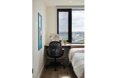 Ensuite Bedroom C1304E at urbanest Battersea, 125 Battersea Park Road, Battersea, London, SW84DS - Image 6