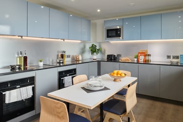 Ensuite Bedroom C1304E at urbanest Battersea, 125 Battersea Park Road, Battersea, London, SW84DS - Image 2