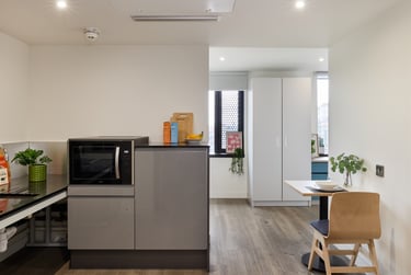 Studio Apartment  - Image 5