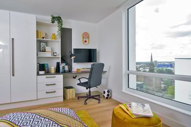 Skyline Deluxe Studio with City View - Image 1