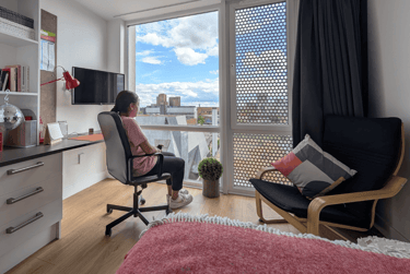 Upper Deluxe Studio at CODE Fairfax Street, Fairfax Street, Warwick, CV15GA - Image 5