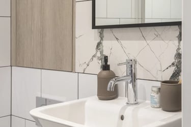 Cosy 2 Tyrolean Blue at Enclave Croydon, 23 College Road, Croydon, London, CR01NN - Image 6