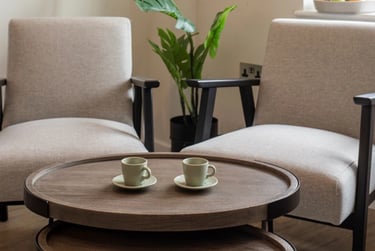 Roomy 1 Mid-century Modern at Enclave Croydon, 23 College Road, Croydon, London, CR01NN - Image 6