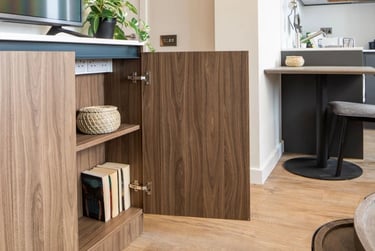 Roomy 2 Mid-century Modern at Enclave Croydon, 23 College Road, Croydon, London, CR01NN - Image 3