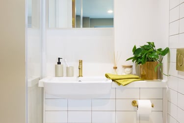 Roomy 3 at The Storehouse, Central Road, City Centre, Leeds, LS16BX - Image 4