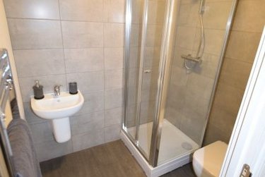 1 bed studio, 100 Arundel Street, Devonshire Green, Sheffield, S14FL - Image 4