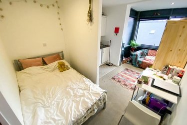 1 bed studio, Filey Lane, Broomhall, Sheffield, S37BR - Image 1