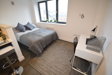1 bed studio, Arundel Street, City Centre, Devonshire Green, Sheffield, S14FL - Image 1