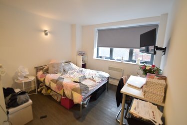 1 bed studio, Arundel Street, City Centre, Devonshire Green, Sheffield, S14FL - Image 1