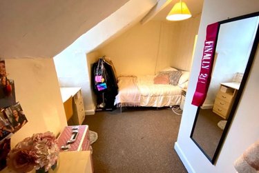 2 bed flat, 415a Ecclesall Road, Sharrowvale, Sheffield, S118PG - Image 7