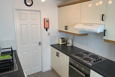 4 bed house, Neill Road, Sharrowvale, Sheffield, S118QJ - Image 3