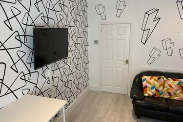 4 bed house, Neill Road, Sharrowvale, Sheffield, S118QJ - Image 2