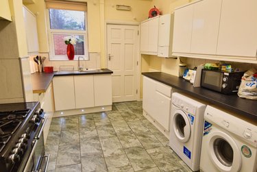 7 bed house, Ecclesall Road, Sharrowvale, Sheffield, S118PJ - Image 2