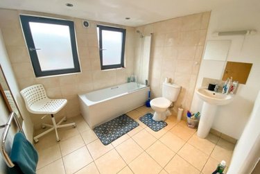 2 bed flat, 832-834 Ecclesall Road, Ecclesall, Sheffield, S118TD - Image 7