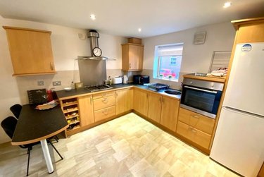 2 bed flat, 2 Leadmill Street, Heeley, Sheffield, S14SA - Image 4