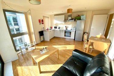 2 bed flat, 1 Scotland Street, Kelham Island, Sheffield, S37AT - Image 1