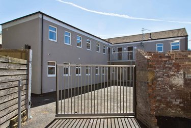 2 bed flat, 25 Baron Street, Heeley, Sheffield, S14AU - Image 9