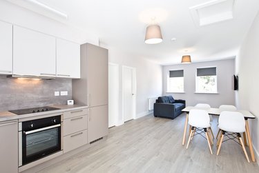 2 bed flat, 25 Baron Street, Heeley, Sheffield, S14AU - Image 5