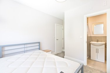 2 bed flat, 25 Baron Street, Heeley, Sheffield, S14AU - Image 8