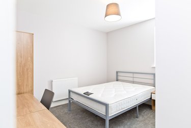 2 bed flat, 25 Baron Street, Heeley, Sheffield, S14AU - Image 7