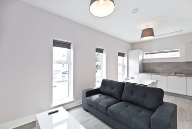 2 bed flat, 25 Baron Street, Heeley, Sheffield, S14AU - Image 1