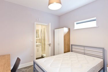 2 bed flat, 25 Baron Street, Heeley, Sheffield, S14AU - Image 8