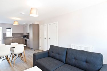 2 bed flat, 25 Baron Street, Heeley, Sheffield, S14AU - Image 4