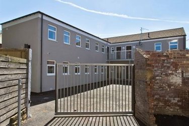 2 bed flat, 25 Baron Street, Heeley, Sheffield, S14AU - Image 8