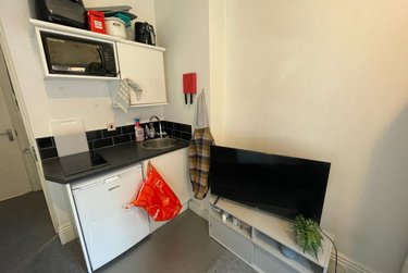 1 bed studio, Arundel Street, Devonshire Green, Sheffield, S14FL - Image 5